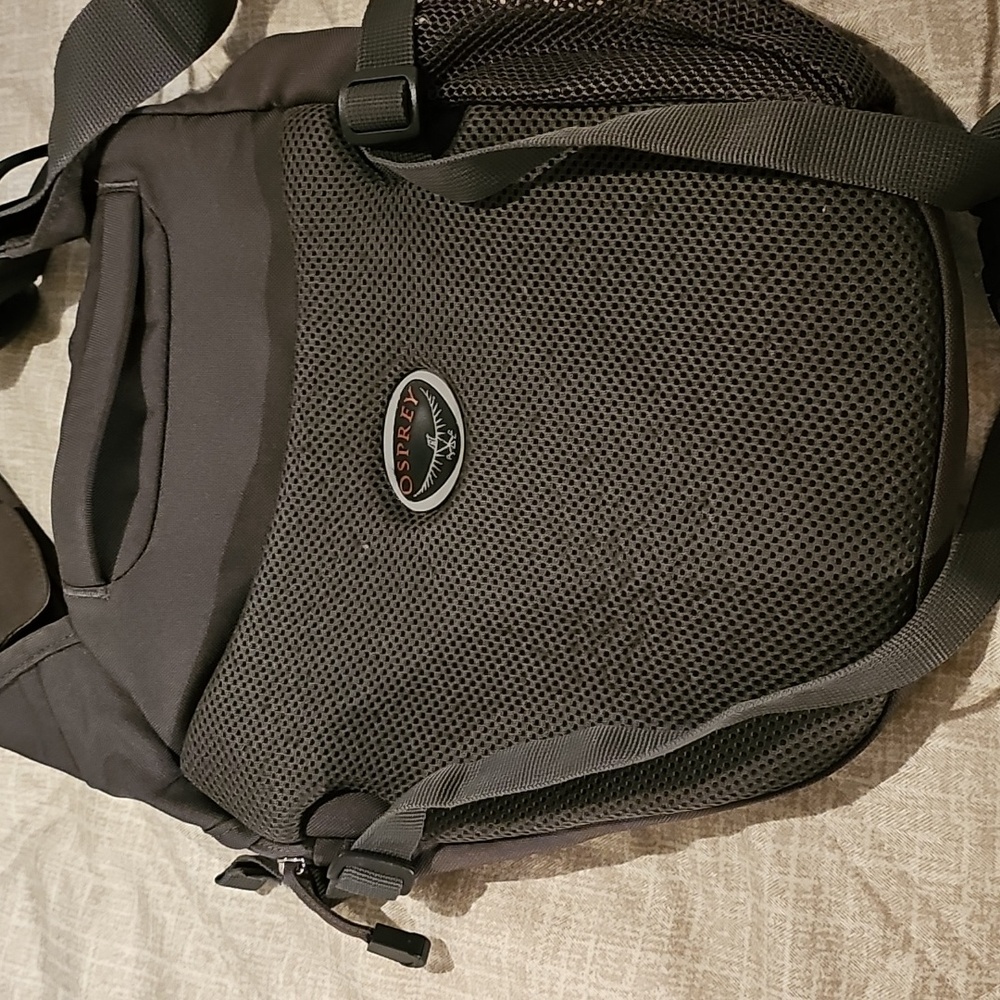 Osprey Yellow and Grey Veer Backwoods Sling Bag - Picture 6 of 6